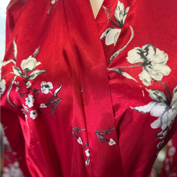 Apt. 9 Red Floral Women's Robe - Picture 3 of 5